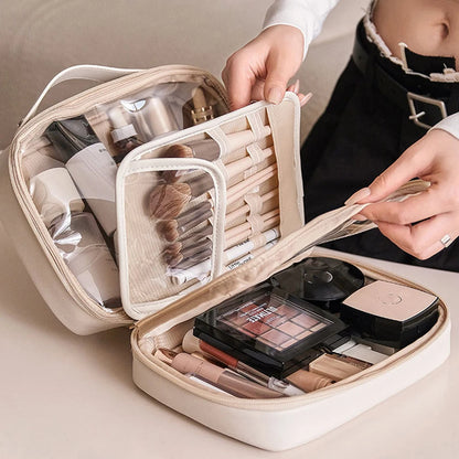 Trousse Chic- Makeup Pouch