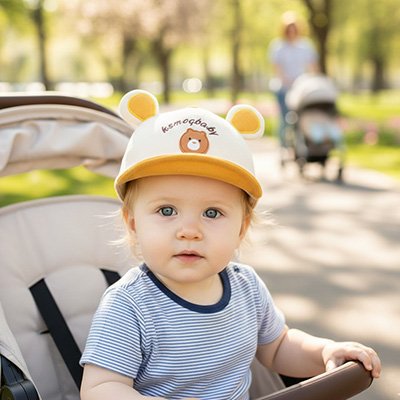 Casquette bébé | Protection solaire ajustable - Maternitesolution