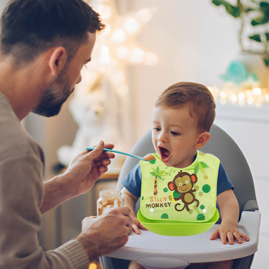 Bavoir bébé | Scarf Feeding