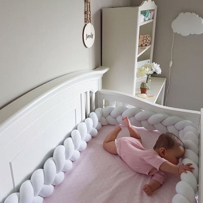 tresse de lit-blanche